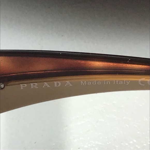 Prada glasses - Picture 8 of 9